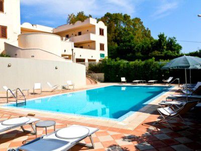 Bulla Regia Hotel Fontane Bianche