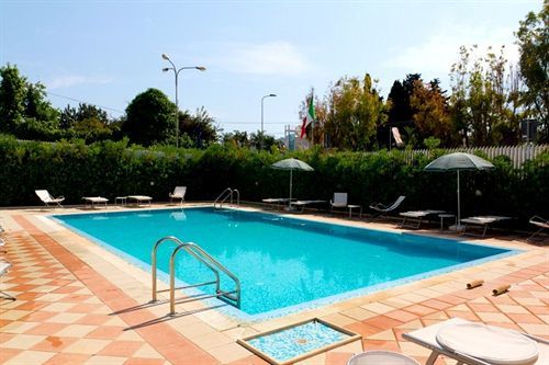 Bulla Regia Hotel