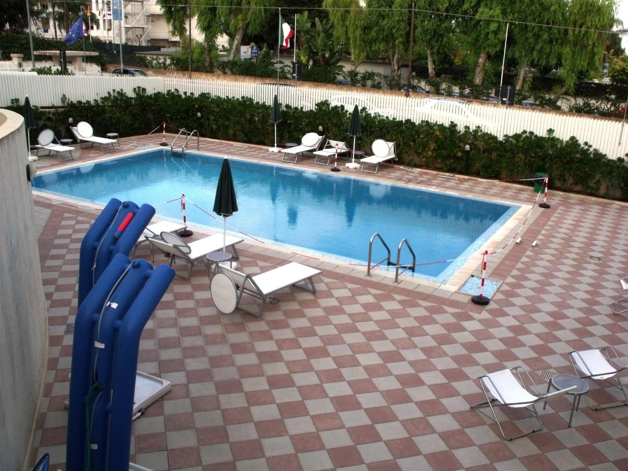 Bulla Regia 3*